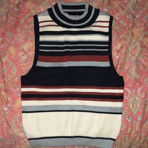 Mock-Turtleneck Crop Top